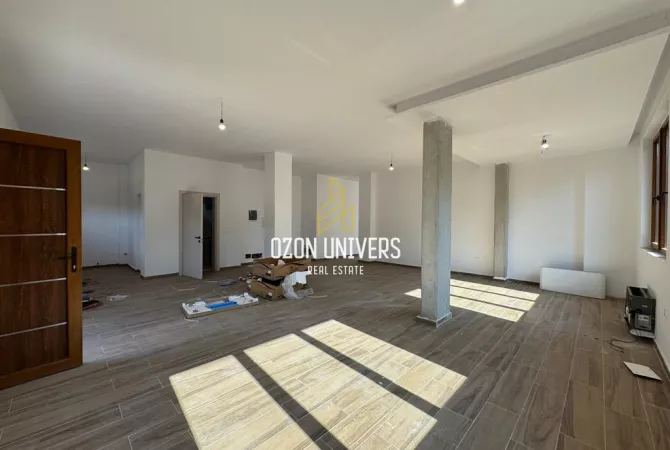 Shtepi me qera Apartament ne Tirane, 6+1, Mobilimi Bosh, pa mobiluar, Pagesa 4,500  Euro.