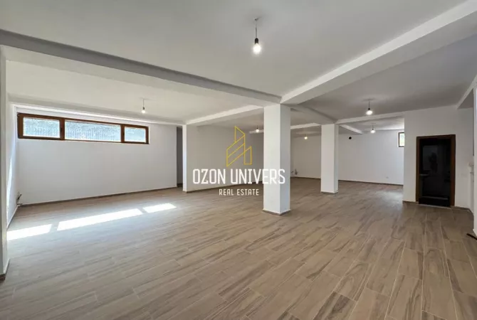 Shtepi me qera Apartament ne Tirane, 6+1, Mobilimi Bosh, pa mobiluar, Pagesa 4,500  Euro.