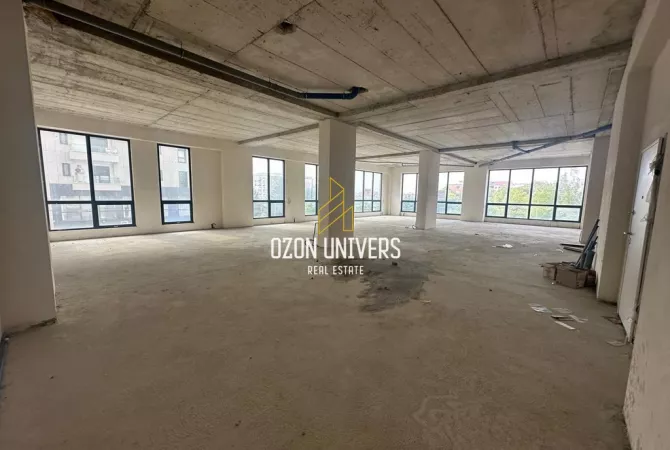 Ambient biznesi me qera 1+1 ne Tirane - 2,500 Euro