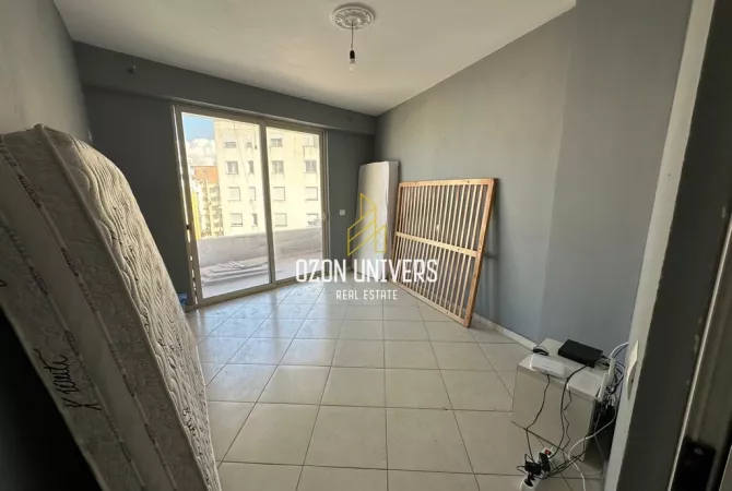 Shtepi me qera Apartament ne Tirane, 2+1, Mobilimi Bosh, pa mobiluar, Pagesa 1,200  Euro.