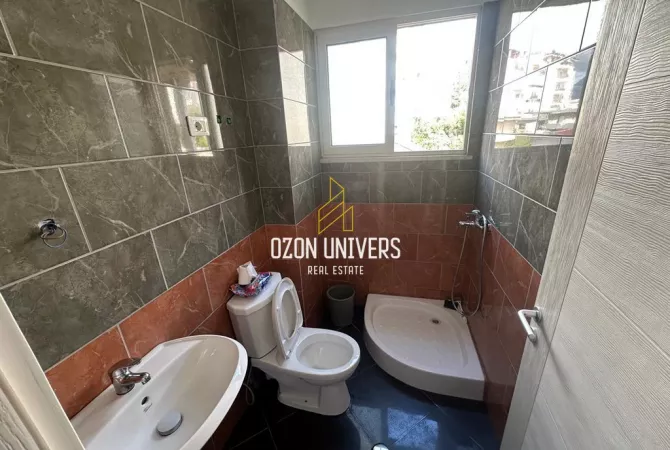 Shtepi me qera Apartament ne Tirane, 2+1, Mobilimi E mobiluar, Pagesa 45,000  Leke.