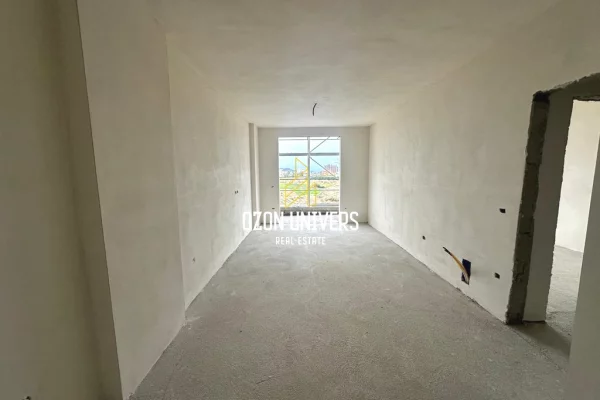 Shtepi ne shitje Apartament ne Kavaje, 1+1, Mobilimi Bosh, pa mobiluar, Pagesa 90,180  Euro.