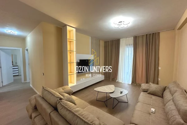 Casa in affitto 2+1 a Tirana - 1,300 Euro