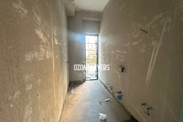Shtepi ne shitje Apartament ne Tirane, 2+1, Mobilimi Bosh, pa mobiluar, Pagesa 195,000  Euro.