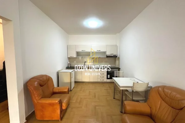 Shtepi me qera 2+1 ne Tirane - 65,000 Leke