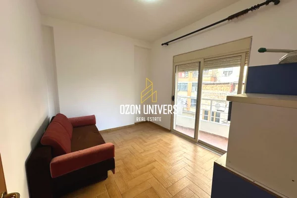 Shtepi me qera Apartament ne Tirane, 2+1, Mobilimi E mobiluar, Pagesa 65,000  Leke.