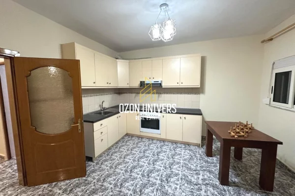 Shtepi me qera 3+1 ne Tirane - 700 Euro