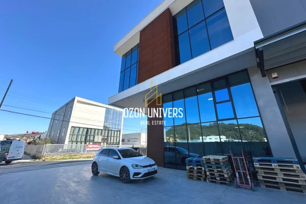 Ambient biznesi me qera 1+1 ne Tirane - 5,500 Euro