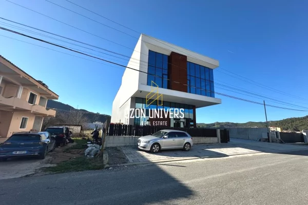 Ambient biznesi me qera 1+1 ne Tirane - 5,500 Euro