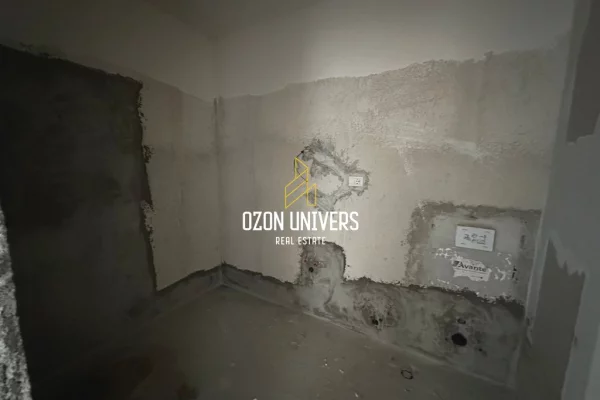 Apartment for sale in Tirana 2+1, Emty