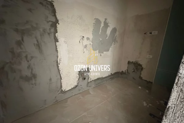 Apartment for sale in Tirana 2+1, Emty