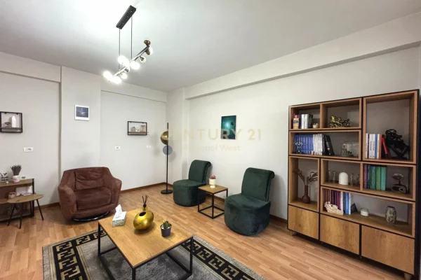 Shtepi ne shitje 1+1 ne Tirane - 210,000 Euro