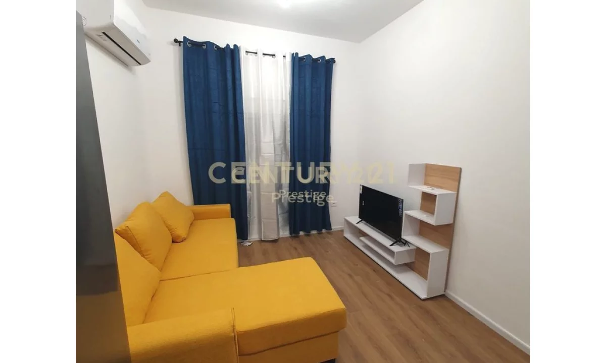 Shtepi me qera Apartament ne Tirane, 1+1, Mobilimi E mobiluar, Pagesa 450  Euro.