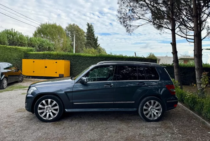 Cars for sale in Tirana, Mercedes-Benz, 2009 Diesel,Kambio Automatik Payment 9,000  Euro.