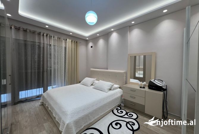 Shtepi ne shitje 1+1 ne Tirane - 170,000 Euro