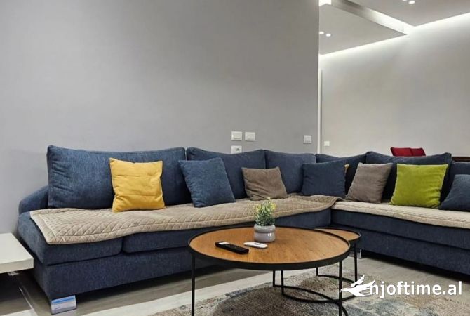 Shtepi ne shitje 2+1 ne Tirane - 265,000 Euro