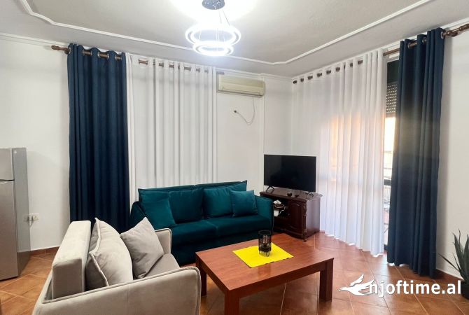 Shtepi me qera 1+1 ne Tirane - 650 Euro