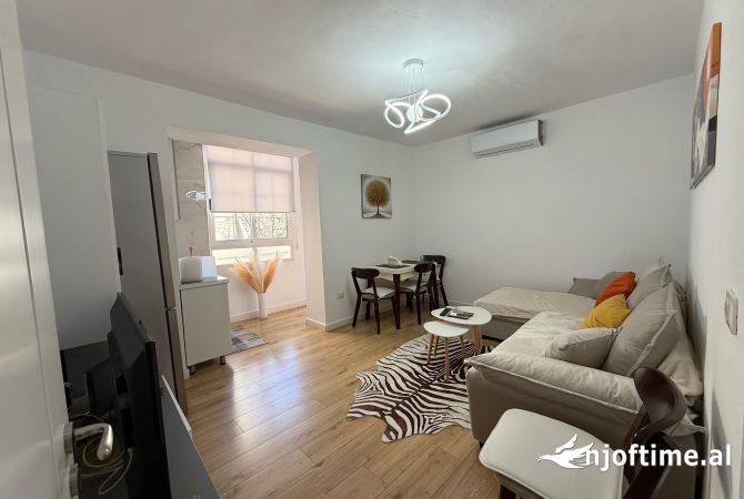 Shtepi me qera 2+1 ne Tirane - 600 Euro