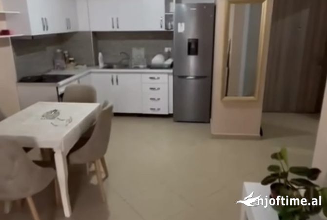 Shtepi ne shitje 1+1 ne Tirane - 125,000 Euro