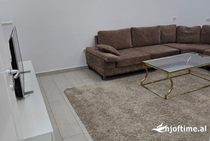 Shtepi ne shitje 2+1 ne Tirane - 158,000 Euro