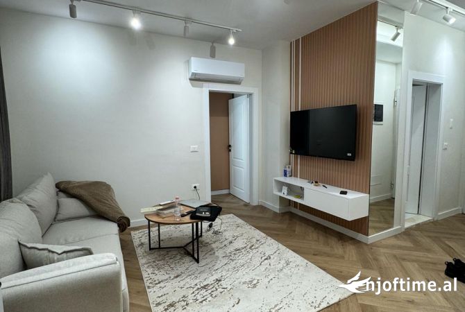 Shtepi me qera 1+1 ne Tirane - 450 Euro
