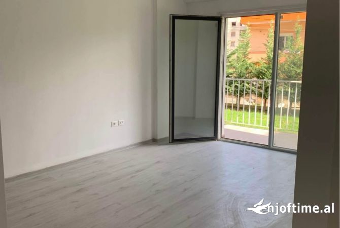 Shtepi ne shitje 1+1 ne Tirane - 95,000 Euro