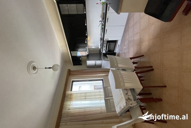 Shtepi me qera 2+1 ne Tirane - 350 Euro