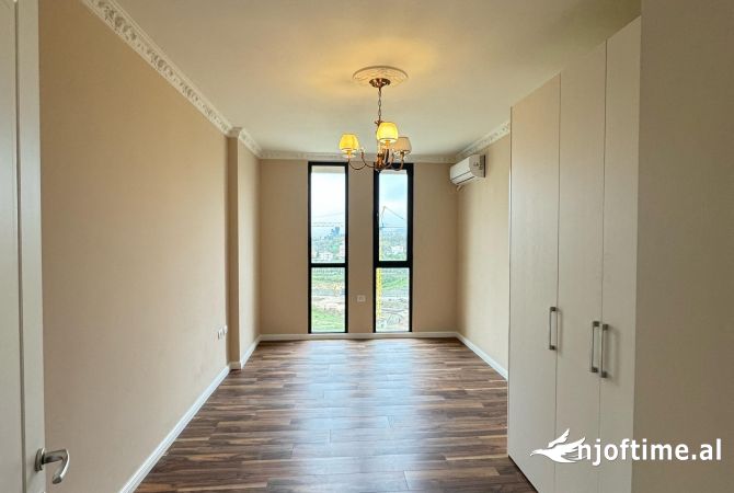 Shtepi ne shitje 2+1 ne Tirane - 250,000 Euro