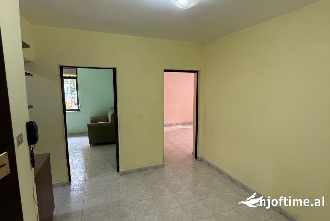 Shtepi ne shitje 1+1 ne Tirane - 115,000 Euro
