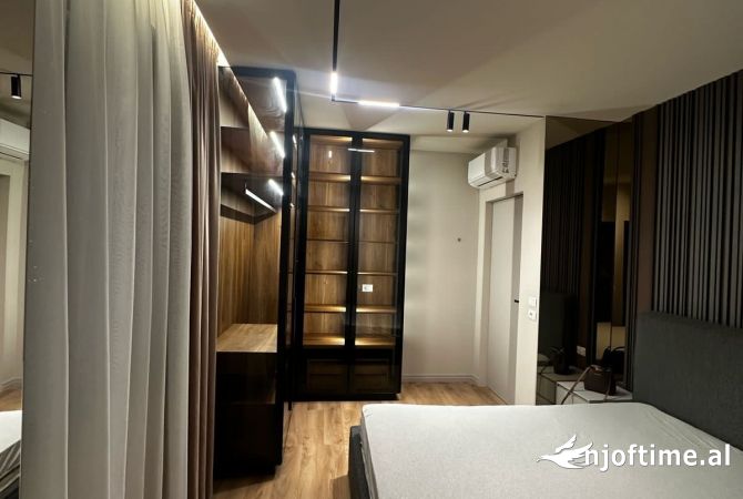 Shtepi me qera 2+1 ne Tirane - 750 Euro
