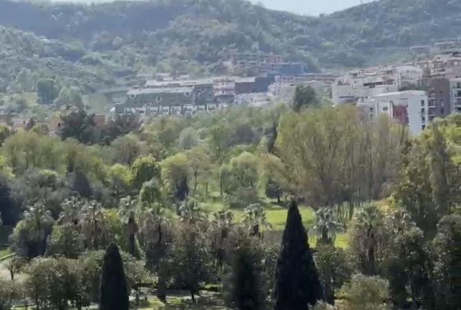 Shtepi ne shitje Apartament ne Tirane, 2+1, Mobilimi Bosh, pa mobiluar, Pagesa 295,000  Euro.