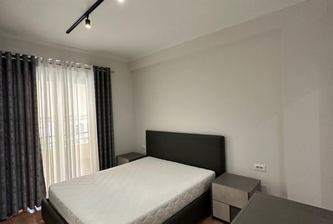 Shtepi me qera 2+1 ne Tirane - 800 Euro
