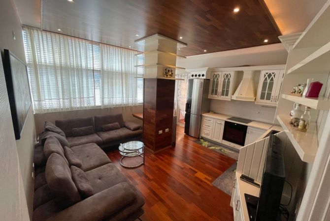 Shtepi me qera 1+1 ne Tirane - 700 Euro