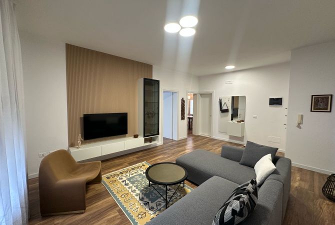Casa in affitto 2+1 a Tirana - 800 Euro