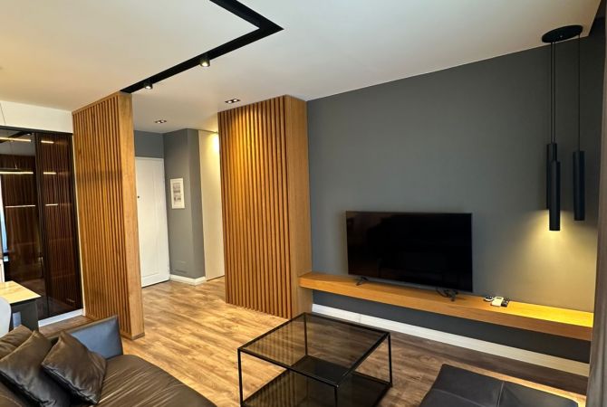 Shtepi me qera 2+1 ne Tirane - 1,500 Euro