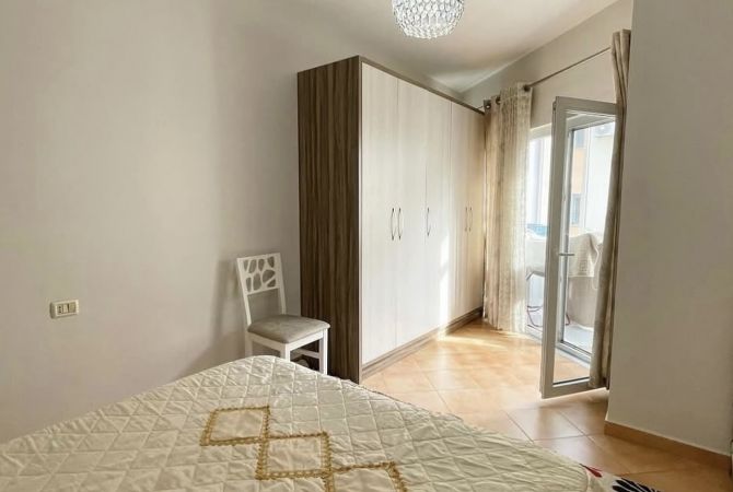 Shtepi me qera Apartament ne Tirane, 1+1, Mobilimi E mobiluar, Pagesa 600  Euro.
