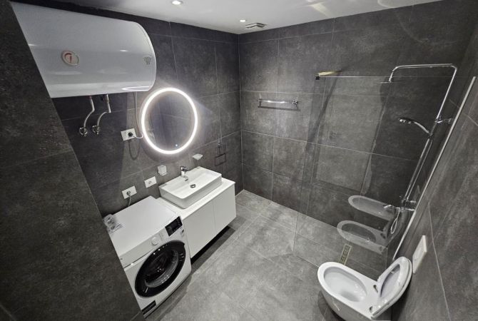 Shtepi me qera Apartament ne Tirane, 2+1, Mobilimi E mobiluar, Pagesa 1,000  Euro.