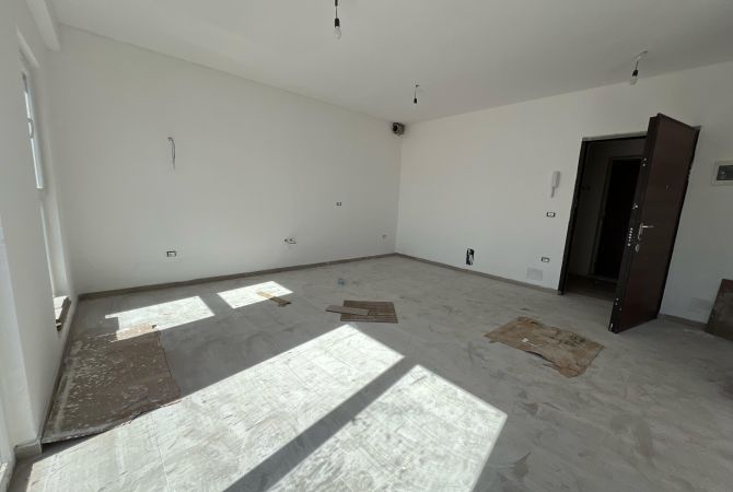 Shtepi ne shitje 1+1 ne Tirane - 110,000 Euro