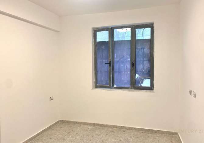 AMBIENT PER ZYRA PRANE ZOGUT TE ZI!