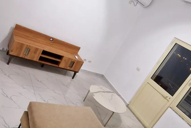 Shtepi me qera 3+1 ne Tirane - 600 Euro