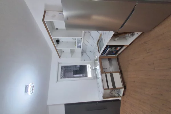Shtepi me qera 2+1 ne Tirane - 700 Euro