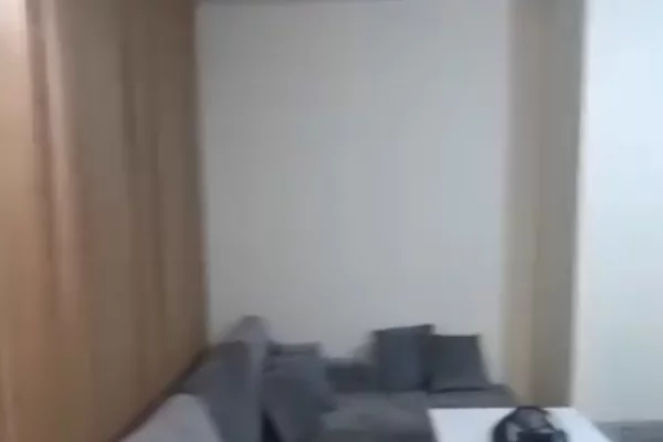 Shtepi me qera Garsoniere ne Tirane - 35,000 Leke