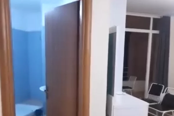 Shtepi me qera Garsoniere ne Tirane - 35,000 Leke