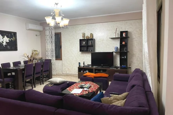 Shtepi me qera 2+1 ne Tirane - 800 Euro