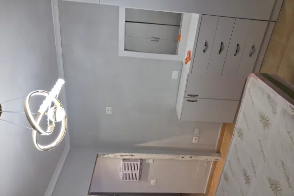 Shtepi me qera Apartament ne Tirane, 1+1, Mobilimi E mobiluar, Pagesa 40,000  Leke.