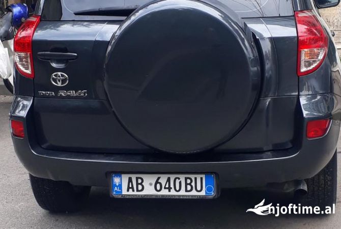 Cars for sale  in Tirana - 5,700 Euro