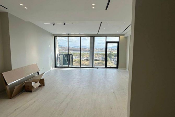 Shtepi me qera 2+1 ne Tirane - 1,200 Euro