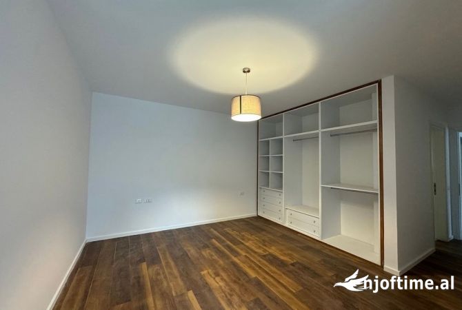 Shtepi ne shitje 3+1 ne Tirane - 640,000 Euro