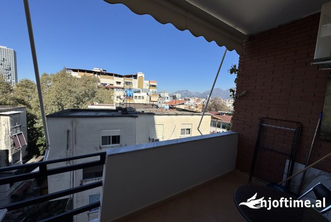 Shtepi me qera Apartament ne Tirane, 1+1, Mobilimi E mobiluar, Pagesa 650  Euro.