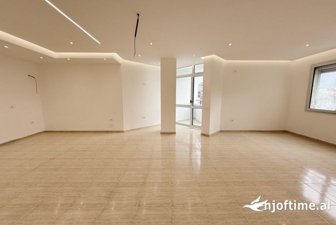 🏡Apartament fantastik per shitje, prane Ambasades Amerikane, Tirane ‼️